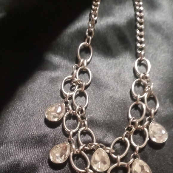 Large clear faux gems with layered chain statement necklace large links 26 inch - Picture 2 of 4